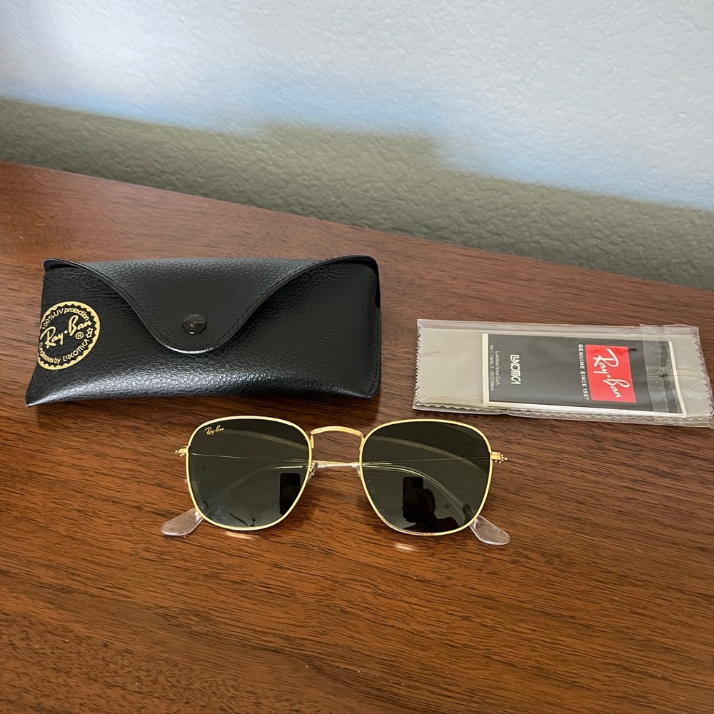 Ray-Ban Gold Frame Sunglasses with Black Case